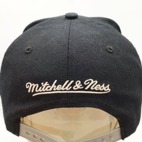 Mitchell & Ness NBA Chicago Bulls Cap Black Gray Adjustable Snapback Hat - Picture 5 of 10